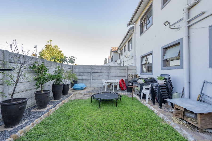 2 Bedroom Property for Sale in Brackenfell South Western Cape